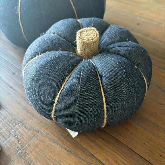 Five item fall thankful bundle of two pumpkins, sign, banner & espresso cup set - Picture 9 of 16